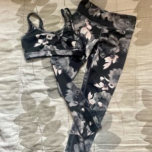 Girls dry fit large (10-12) Old Navy Active 7/8 leggings and matching sports top